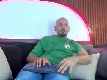 Chaturbate Adult Video Chat of andywolfe