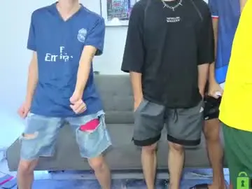 Chaturbate Free Porn Cam of chillbicrew