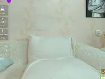 Chaturbate Live Sex Cam of emmaamazingeyes