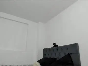 Chaturbate Live Sex Cam of louis_marley_