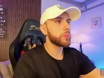 Chaturbate Sex Cam of maximo_wolf1