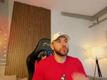 Chaturbate Free Live Porn of maximo_wolf1