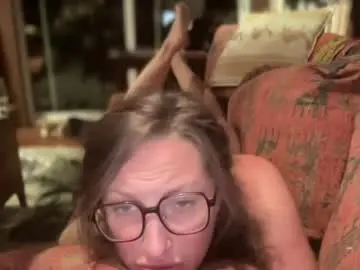 Chaturbate Adult Video Chat of rubywavesback