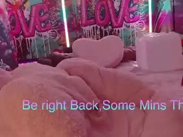 Chaturbate Live Sex Cam of vanessa_love