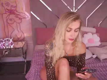 Chaturbate Live Sex Cam of cherrishlulu