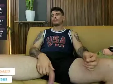 Chaturbate Sex Cam of damian_bulls