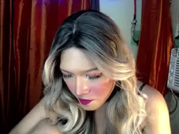 Chaturbate Live Sex Cam of queenfcker1st