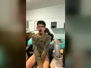 Chaturbate Nude Webcam of harddmikee