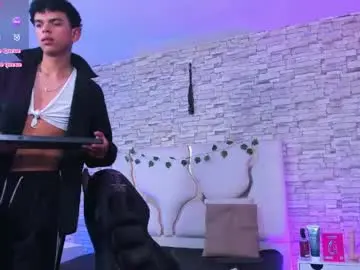 Chaturbate Adult Video Chat of keahi_tay