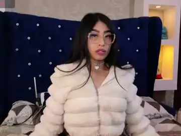 Chaturbate Live Sex of madele_hills