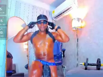 Chaturbate Best live sex cam show of ricobrown777
