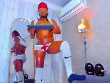 Chaturbate Free Live Porn of ricobrown777