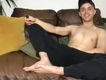 Chaturbate Live Porn of camdoattitude