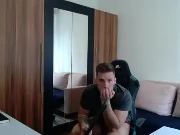 Chaturbate Adult Webcam of darius_94