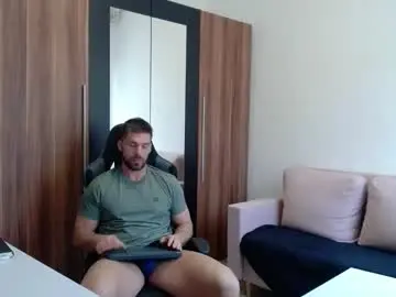 Chaturbate Sex Cam of darius_94
