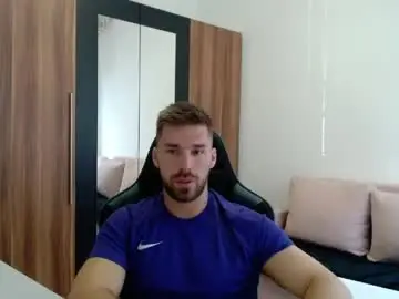 Chaturbate Sex Chat of darius_94