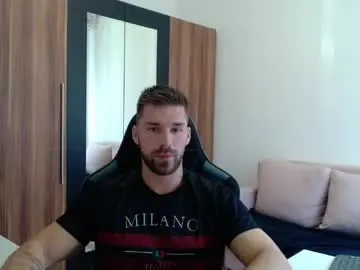 Chaturbate Best live sex cam show of darius_94