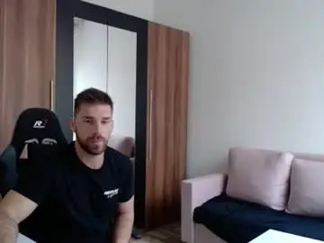 Chaturbate Free Porn Cam of darius_94