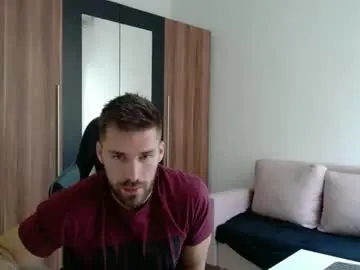 Chaturbate Sex Chat of darius_94