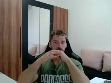 Chaturbate Live Porn of darius_94