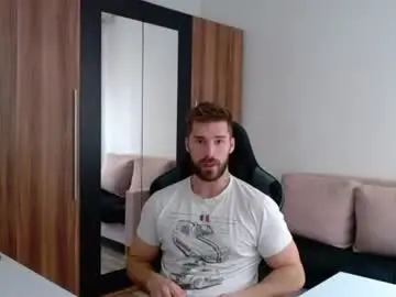 Chaturbate Best live sex cam show of darius_94
