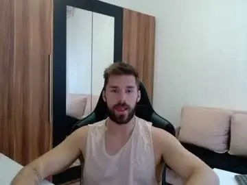 Chaturbate Best live sex cam show of darius_94