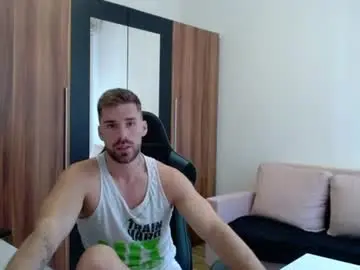 Chaturbate Watch Live Sex Cams of darius_94
