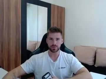 Chaturbate Adult Webcam of darius_94