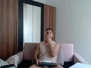 Chaturbate Adult Webcam of darius_94