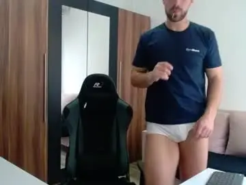 Chaturbate Live Sex of darius_94