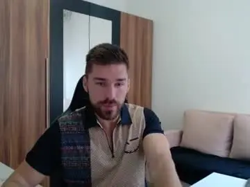 Chaturbate Live Sex of darius_94