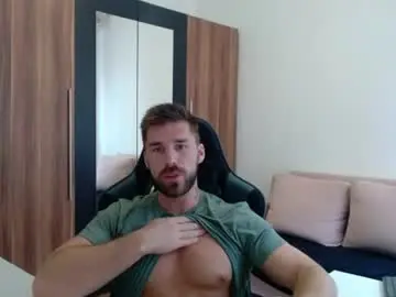 Chaturbate Live Porn of darius_94