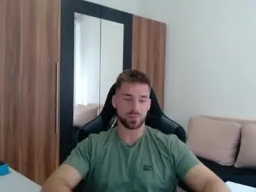 Chaturbate Free Porn Cam of darius_94