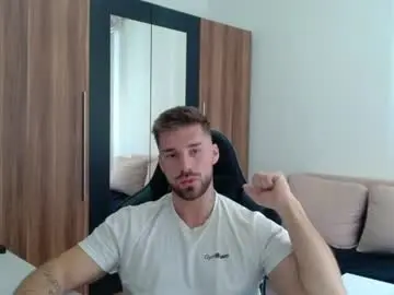 Chaturbate Free Porn Cam of darius_94