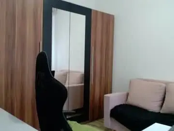 Chaturbate Free Porn Cam of darius_94