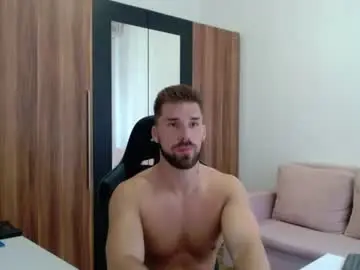 Chaturbate Live Sex of darius_94