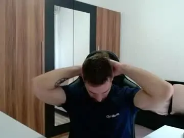 Chaturbate Adult Webcams of darius_94