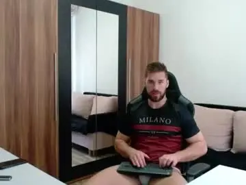 Chaturbate Adult Webcams of darius_94
