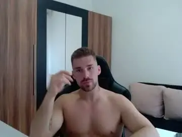 Chaturbate Sex Chat of darius_94