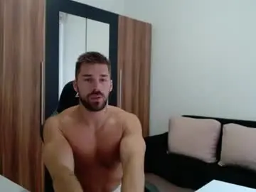 Chaturbate Nude Webcam of darius_94