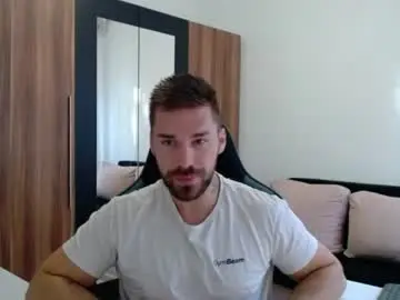 Chaturbate Adult Webcam of darius_94