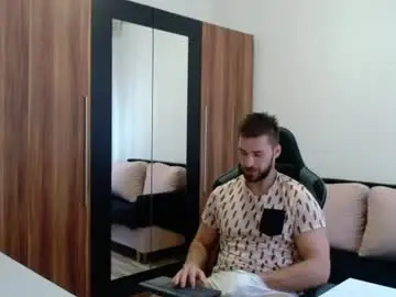 Chaturbate Live Sex of darius_94