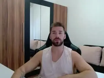 Chaturbate Nude Webcam of darius_94