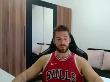 Chaturbate Watch Live Sex Cams of darius_94