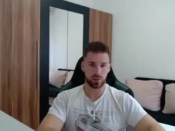 Chaturbate Sex Chat of darius_94