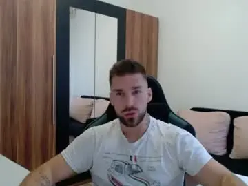 Chaturbate Nude Webcam of darius_94