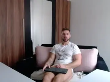Chaturbate Nude Webcam of darius_94