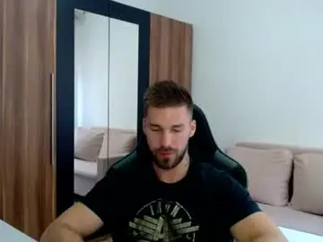 Chaturbate Adult Webcams of darius_94