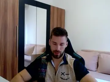 Chaturbate Free Live Porn of darius_94