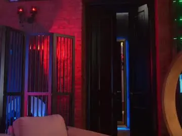 Chaturbate Live Sex Cam of eva_fashionista